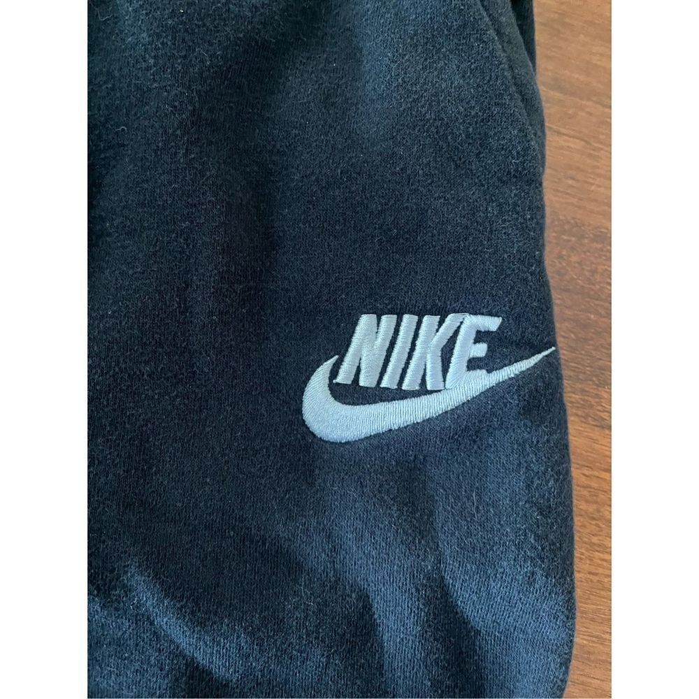 Nike Sweatpants Joggers Training Black Size L kids Cuffed - Picture 3 of 5